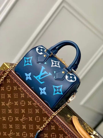 Makersluxe - Louis Vuittons  - 15364
