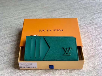 Makersluxe - Louis Vuittons  - 15277