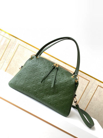 Makersluxeras - Latest - 1804