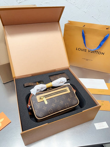 Makersluxe - Louis Vuittons  - 14888