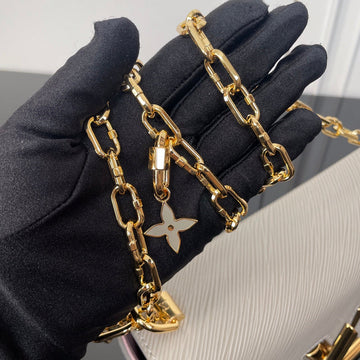 Makersluxe- Louis Vuittons  - 15882