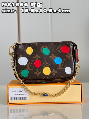 LOV - MLB - 561