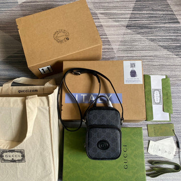 Makersluxes - Latest - 3976