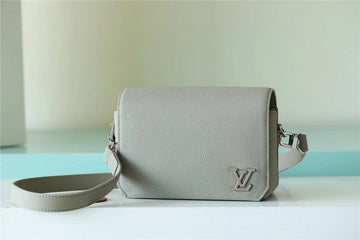Makersluxe Fashion Lu-Vi bags - 9917