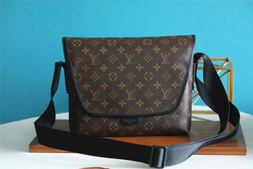 Makersluxe Fashion Lu-Vi bags - 10324