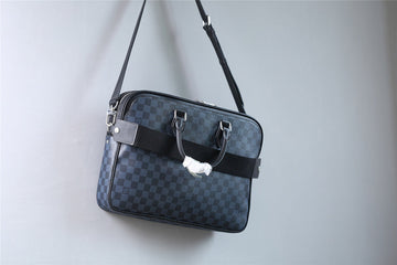 Makersluxe - Louis Vuittons  - 9869