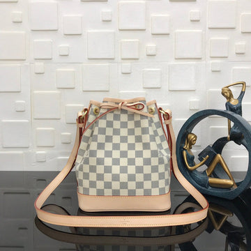 Makersluxeras - Latest - 1600