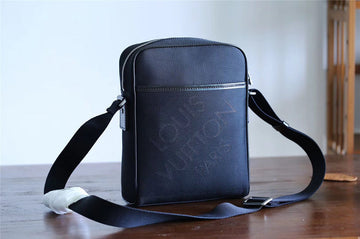 Makersluxe Fashion Lu-Vi bags - 10376