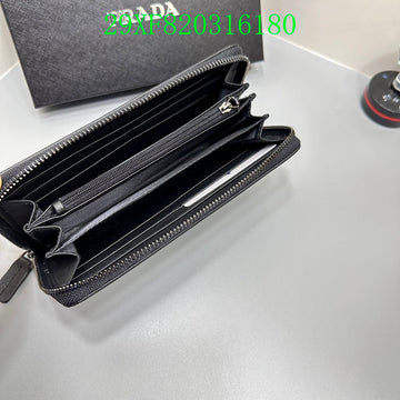 Makersluxeras - PD Wallet - 070