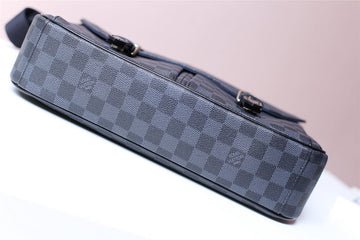 Makersluxe - Louis Vuittons  - 10495