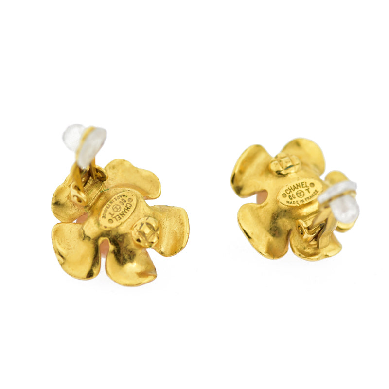 Chanel Faux Pearl Flower Earrings Plastic Earrings in Fair condition