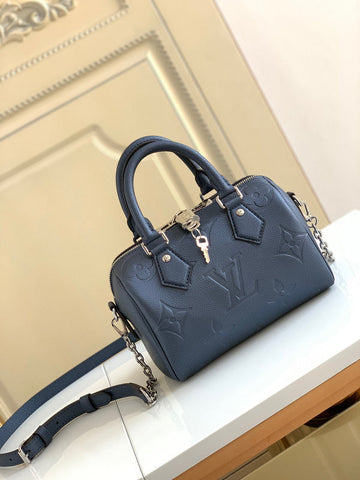 Makersluxe - LOV Bags - 677