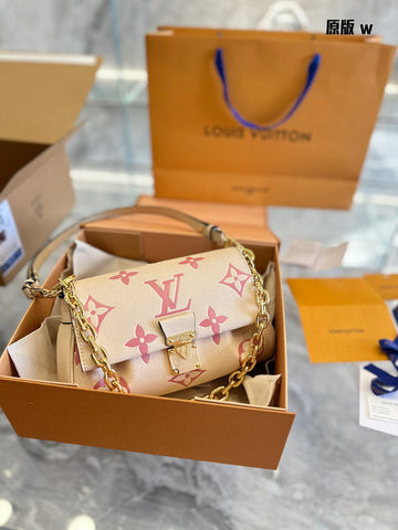 Makersluxe - Louis Vuittons  - 15138