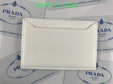 Makersluxeras - PD Wallet - 221