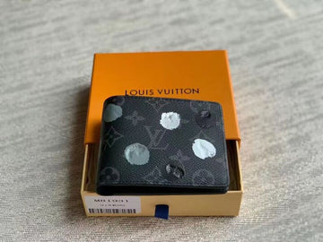 Makersluxe - Louis Vuittons  - 15798