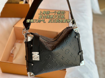 Makersluxe - Louis Vuittons  - 15112