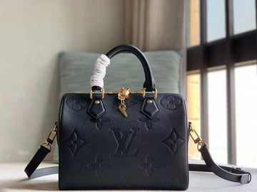 Makersluxe - Louis Vuittons  - 15684