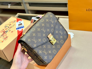 Makersluxe - Louis Vuittons  - 15032