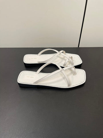 Makersluxe - THR Women Shoes - 256