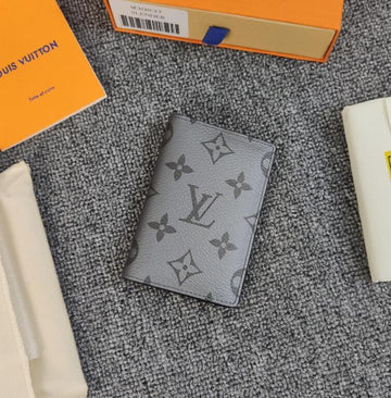 Makersluxe - LOV Wallets - 141