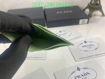 Makersluxeras - PD Wallet - 217