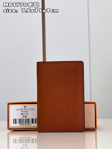 LOV - MLB - 329