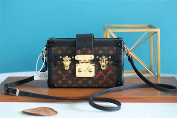 Makersluxe Fashion Lu-Vi bags - 8234