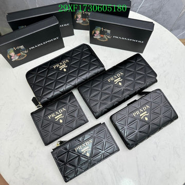 Makersluxeras - PD Wallet - 045