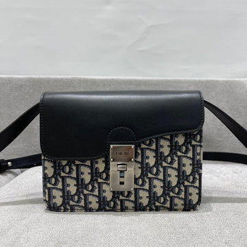 Makersluxe - DOR Bags - 365