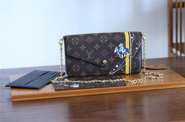 Makersluxe Fashion Lu-Vi bags - 9012