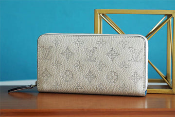 Makersluxe Fashion Lu-Vi bags - 8985