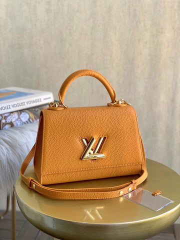 LOV - MLB - 729