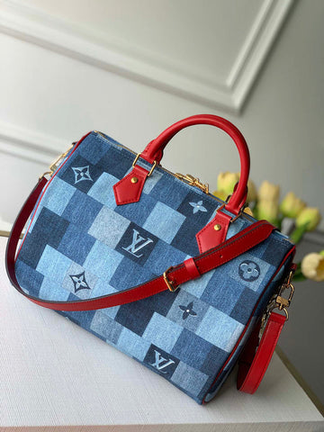 Makersluxeras - Latest - 1558