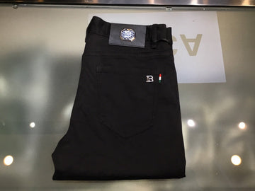 Makersluxe - Men Jeans - 576
