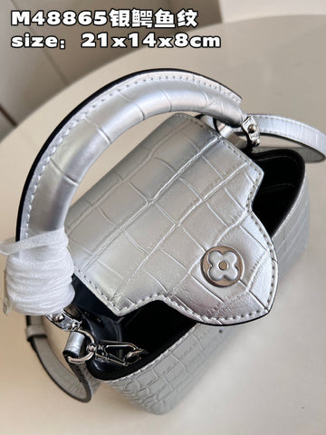 Makersluxe- Louis Vuittons  - 15864