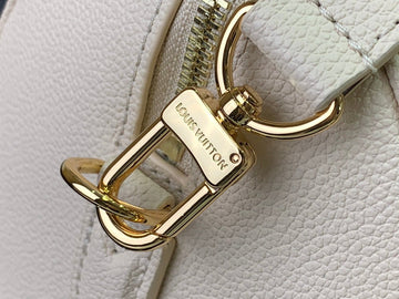 Makersluxe - Louis Vuittons  - 15823