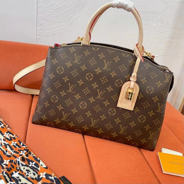 LOV2 Bags - Luxurious Bags  847
