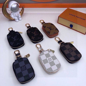 Makersluxe - Mix Keychains - 112