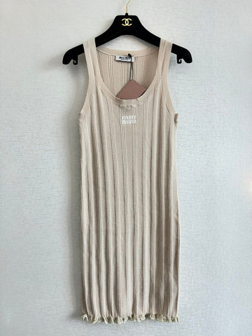 Makersluxe - MMU Women Clothes - 266