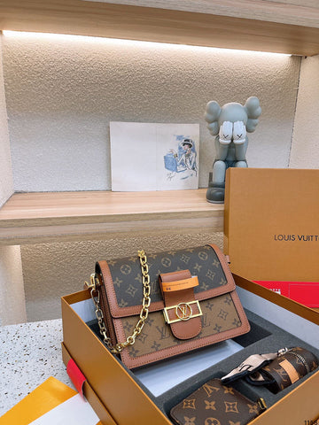 Makersluxe - Louis Vuittons  - 15103
