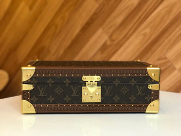 Makersluxe - Louis Vuittons  - 9497