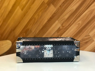 Makersluxe - Louis Vuittons  - 9506