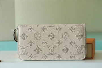 Makersluxe Fashion Lu-Vi bags - 8757