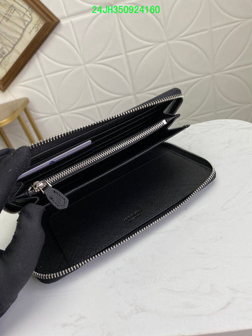 Makersluxeras - PD Wallet - 372