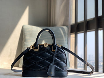 Makersluxe - LOV Bags - 210