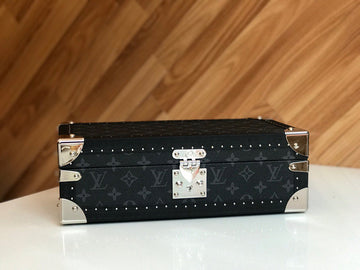Makersluxe - Louis Vuittons  - 9502