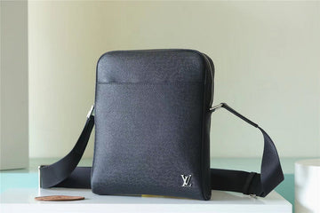 Makersluxe Fashion Lu-Vi bags - 9979