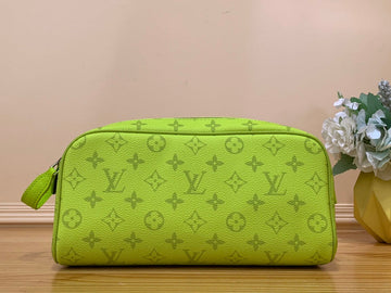 LOV - MLB - 169