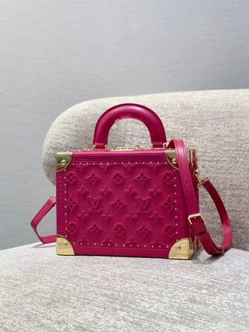 LOV - MLB - 1452