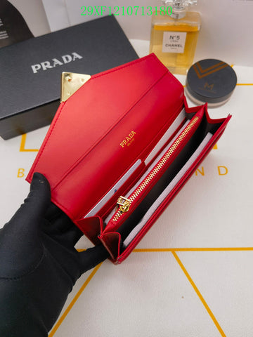 Makersluxeras - PD Wallet - 022